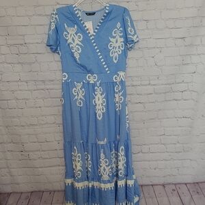 New Small Tiered Periwinkle Maxi Dress Short Sleeve Patterned Summer Spring
